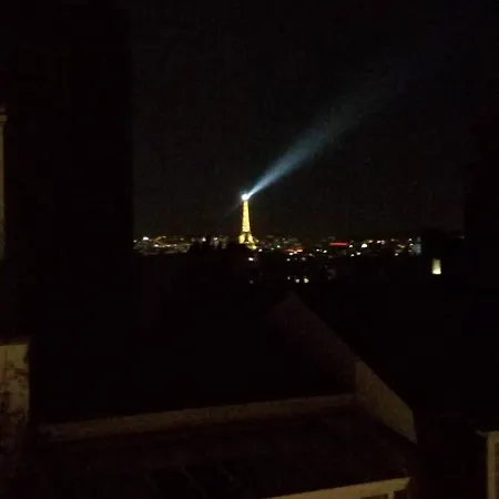 Montmartre Chappe Apartment *