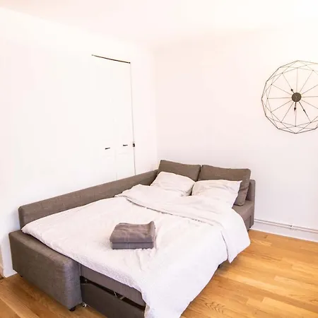 Montmartre Chappe Apartment